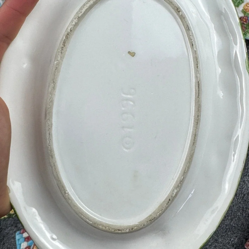 N/A vintage ceramic